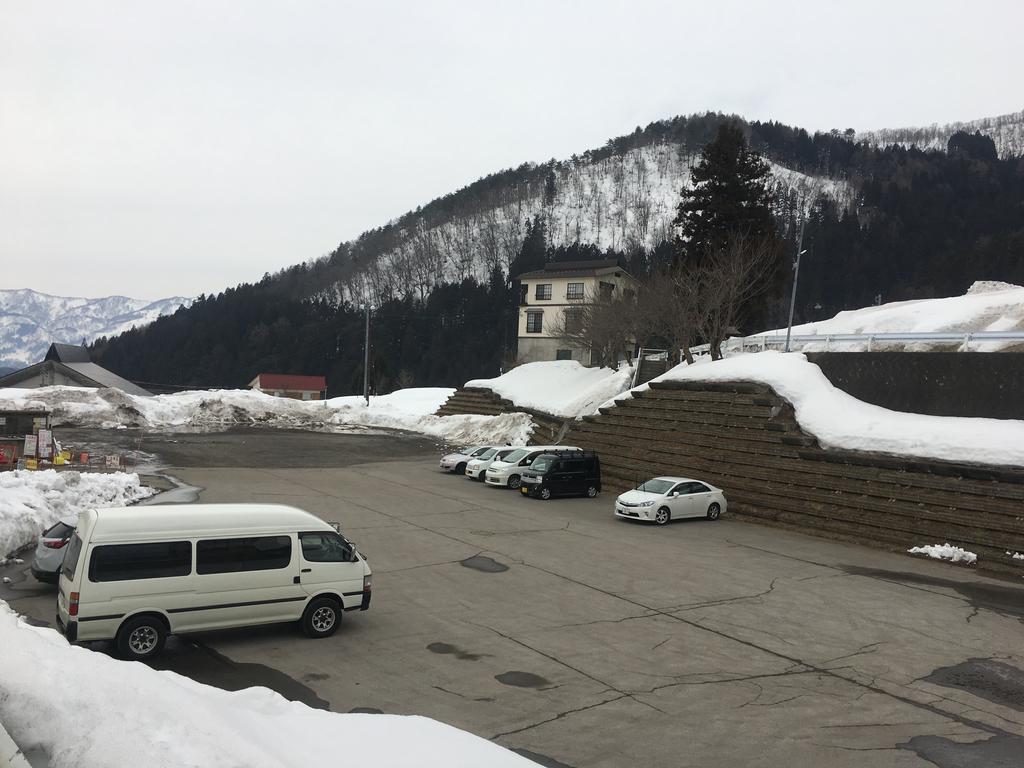 Fujiyoshi Hotel Nozawaonsen Exterior photo